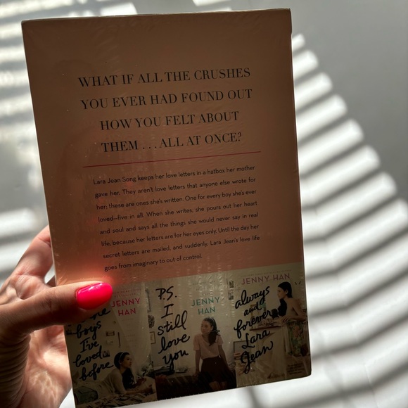 To All The Boys I've Loved Before Boxset - Picture 3 of 5